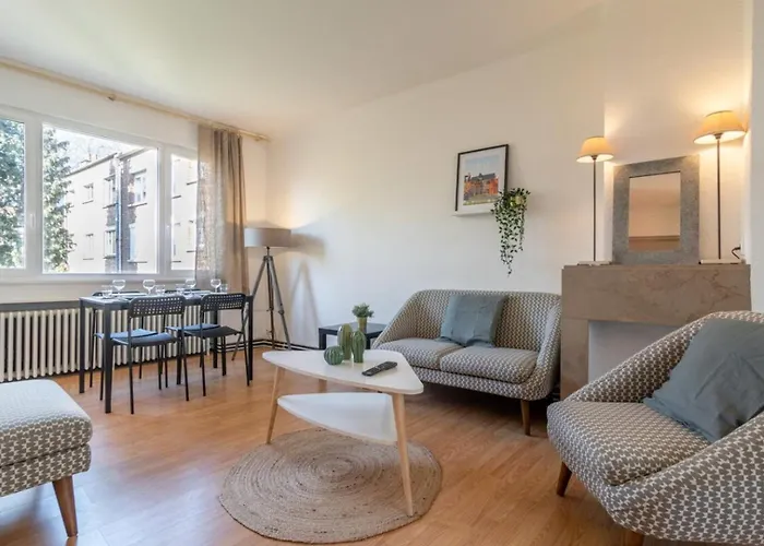 Vieux Bright Fully-equipped Apartment! Апартаменты
