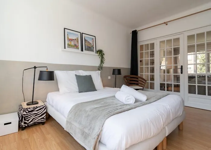 Vieux Bright Fully-equipped Apartment! * Лилль